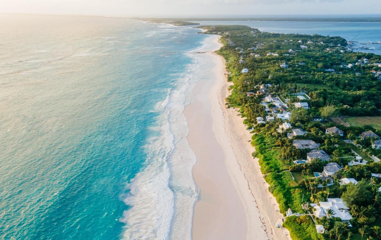 Pink Sands Resort Dunmore Town Екстериор снимка